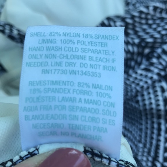 Patterned Tankini Top - Picture 8 of 9